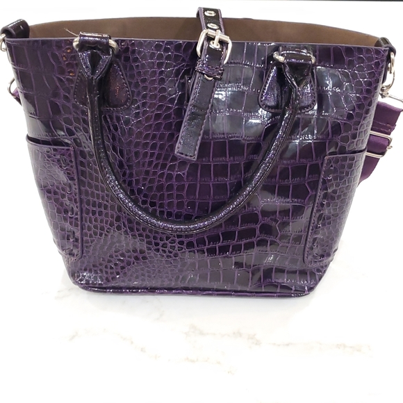 EUC David Jones vegan patent leather (vinyl) handbag in purple - Picture 2 of 16